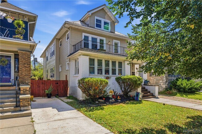 Building Photo - 41 Crestwood Ave