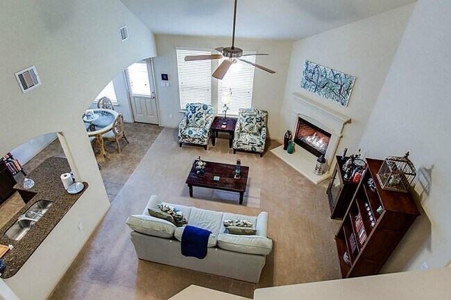Building Photo - 2510 Shady Falls Ln