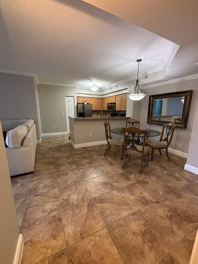 Building Photo - 1205 Reserve Way