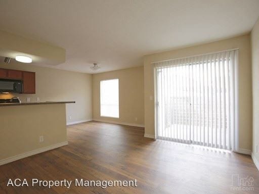 Building Photo - 241 Seville Dr