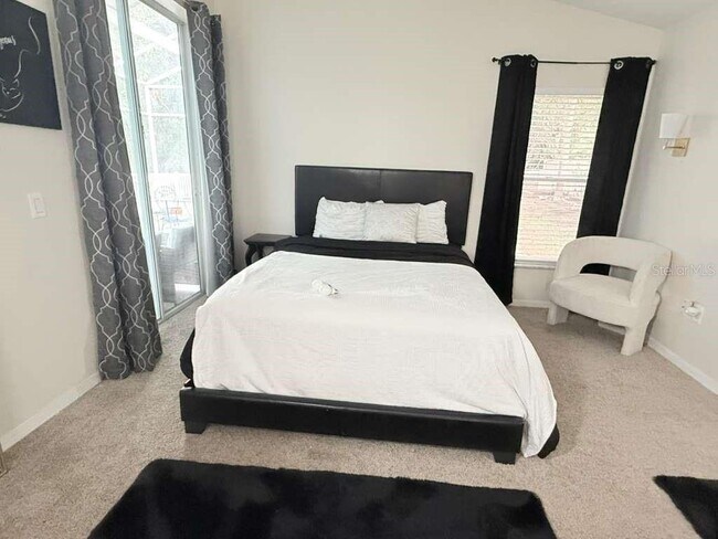 Building Photo - 3201 Saturn Ct