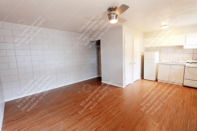 Building Photo - 903 Springdale Rd