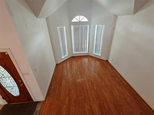 Building Photo - 3446 Mimosa Way