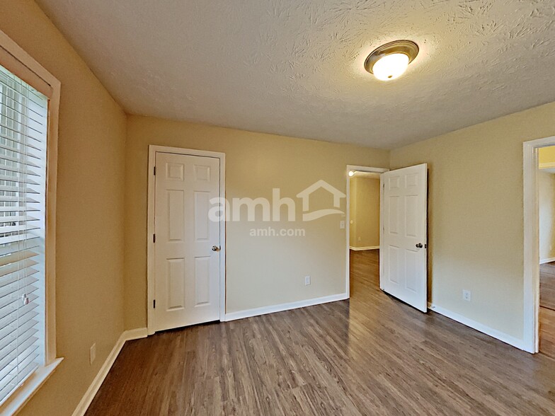 Building Photo - 247 Oceanliner Dr