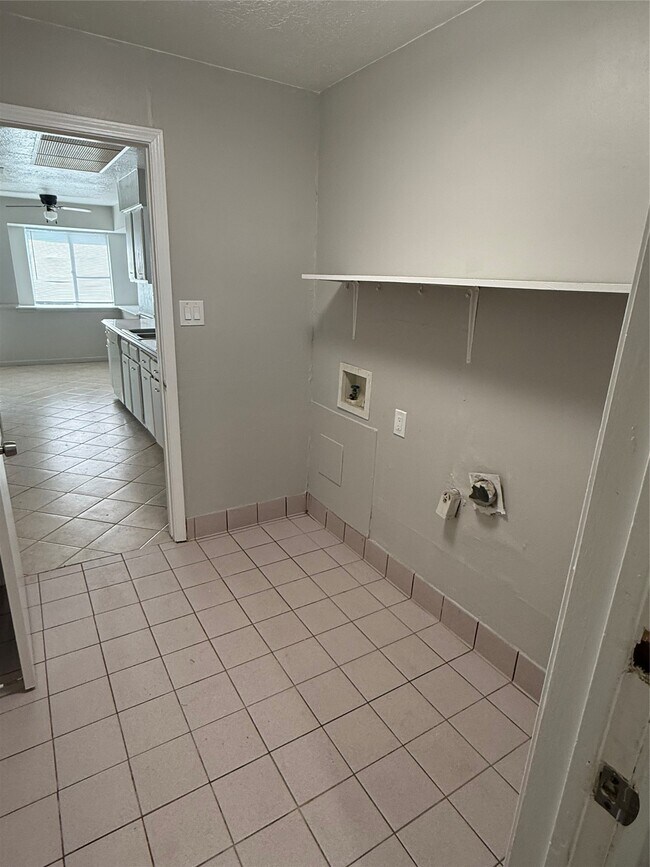Building Photo - 403 Brandywyne Dr