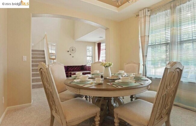 Building Photo - 16999 Sierra Gold Trail