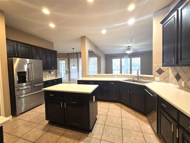 Building Photo - 2602 Mexican Hat Dr
