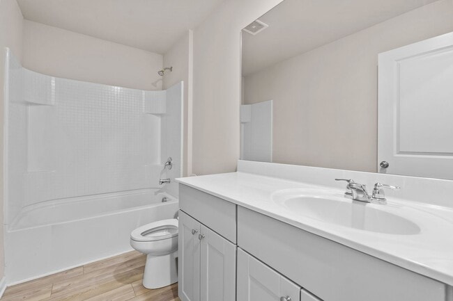 Building Photo - 4 Bedroom Single Family Home In Pendergrass!