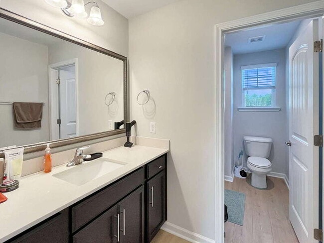 Building Photo - 44 Jazz Dr