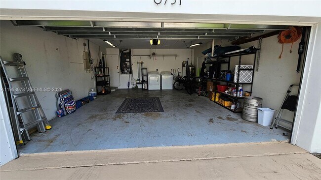 Building Photo - 6731 NW 26th Way