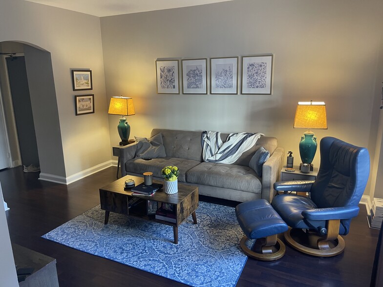 Living Space - 2515 K St NW