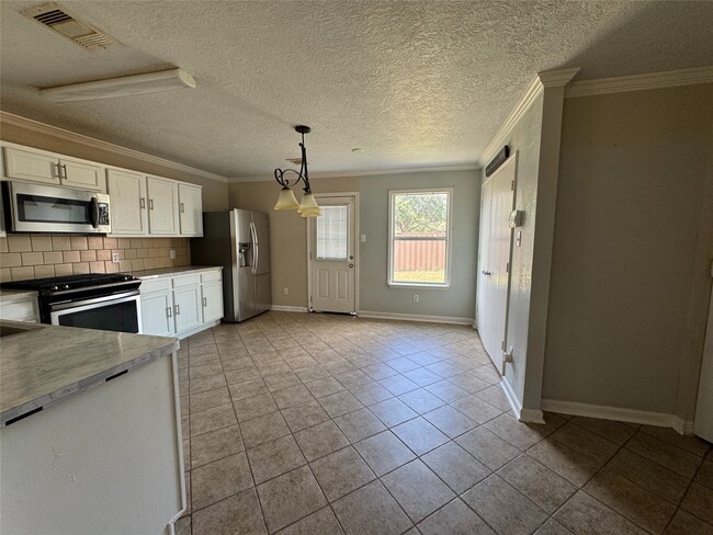 Building Photo - 503 Remington Glen Ct