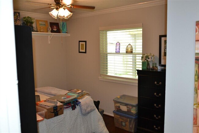 Building Photo - 10530 Permian Dr