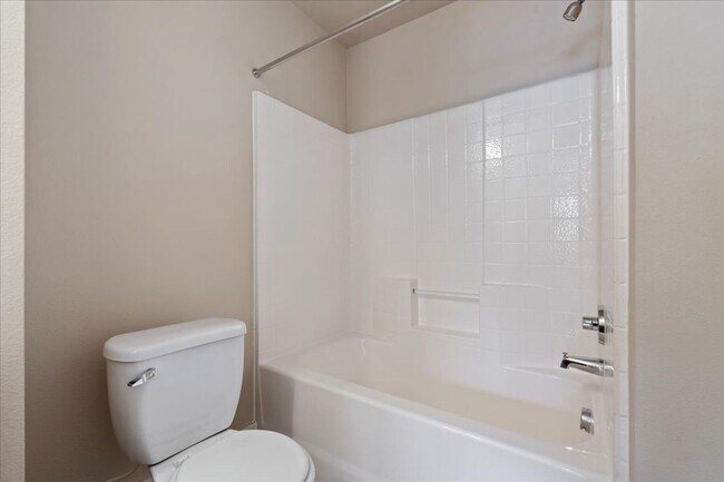 Building Photo - 9824 W Rosecroft Ct