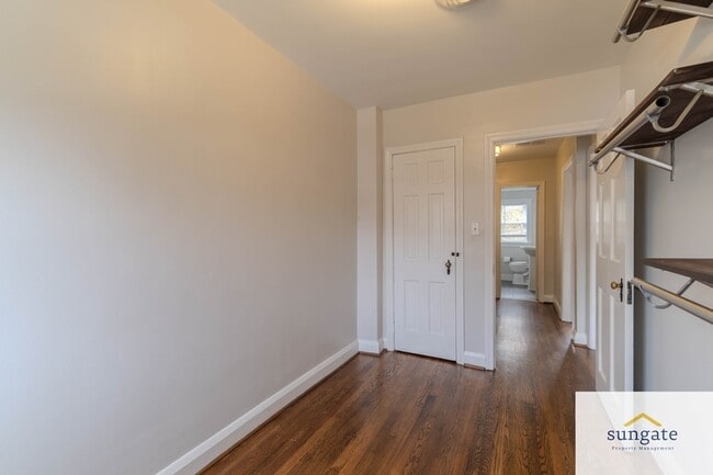 Building Photo - 258 Ridge Ave
