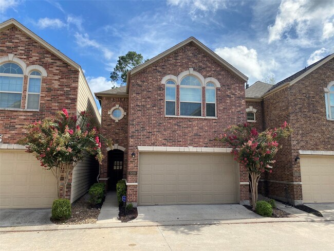 Building Photo - 5159 Oasis Park Ln