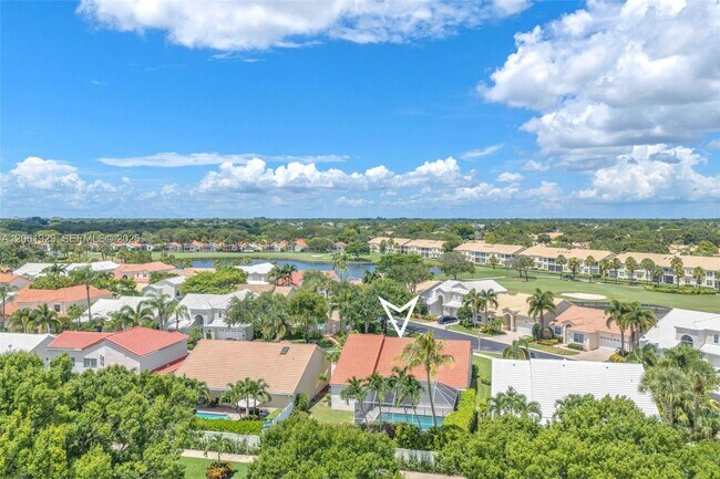 Building Photo - 17194 Ventana Dr