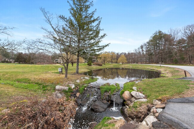 Building Photo - 50 Mallard Dr