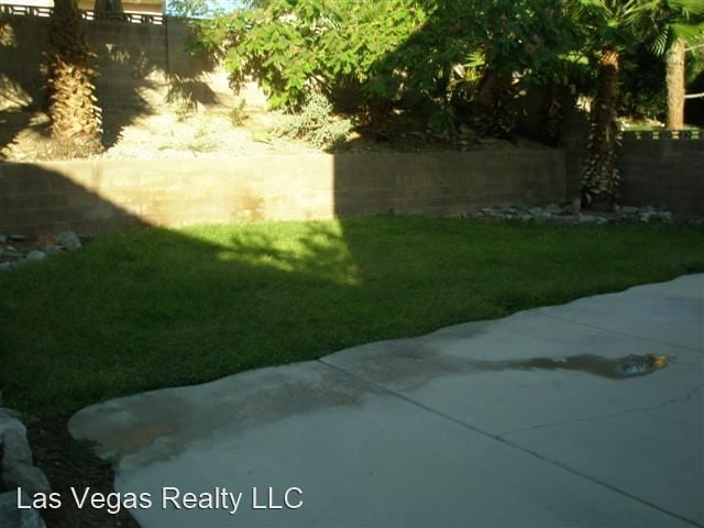 Building Photo - 3 br, 3 bath House - 3005 MARSH CT.