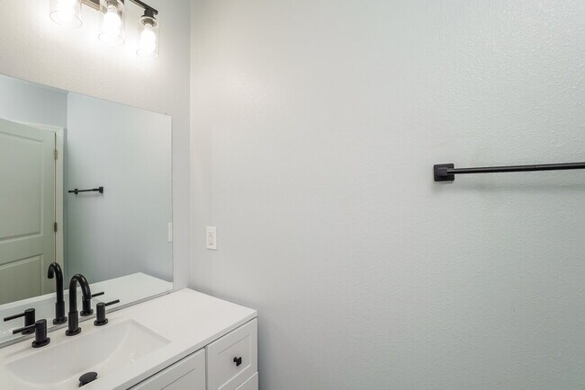 Building Photo - 3919 Kearsney Abbey Cir