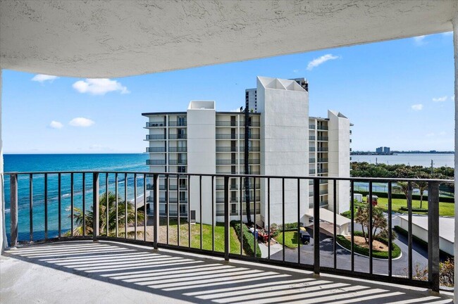 Building Photo - 5420 N Ocean Dr