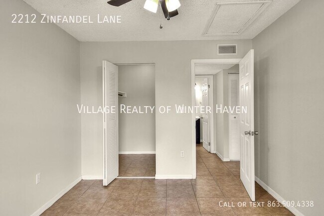 Building Photo - Julian Hills Apartments: Your Oasis in Eag...