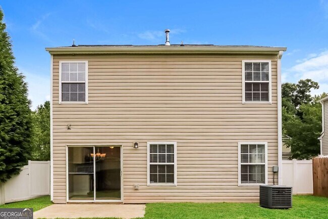 Building Photo - 127 Silver Fox Trail