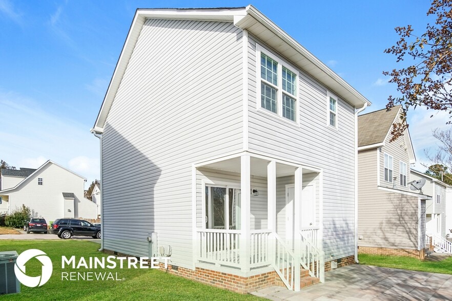 Building Photo - 4904 Windblown Ct