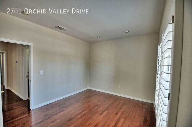 Building Photo - 2701 Orchid Valley Dr