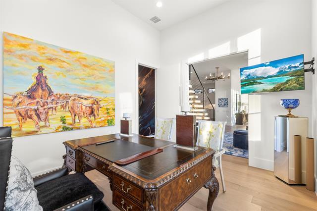 Building Photo - 3771 Almazan Dr