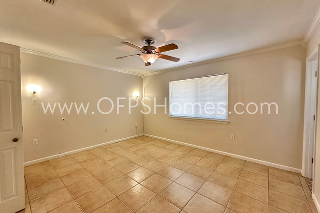 Building Photo - Fort Walton Beach 3/1.5