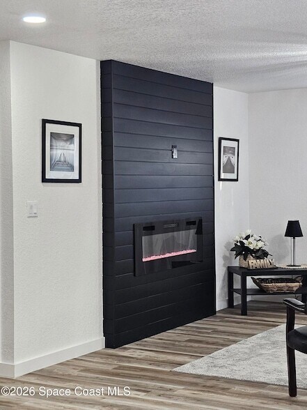 Building Photo - 872 Sadnet Cir NE