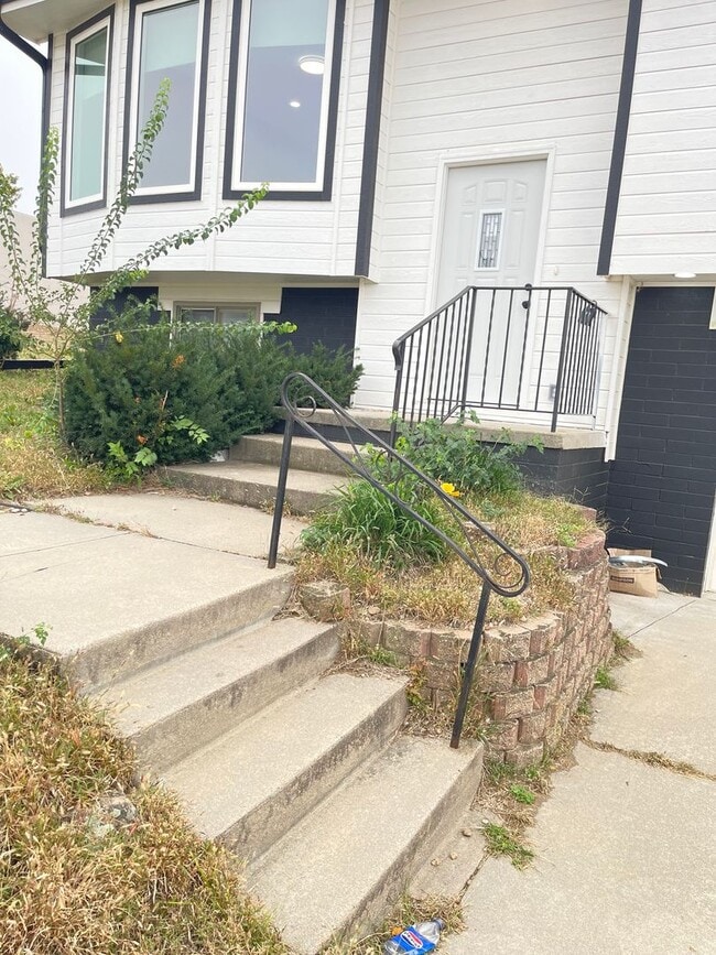Building Photo - Move-in special offer!!! Newly rebuilt hou...