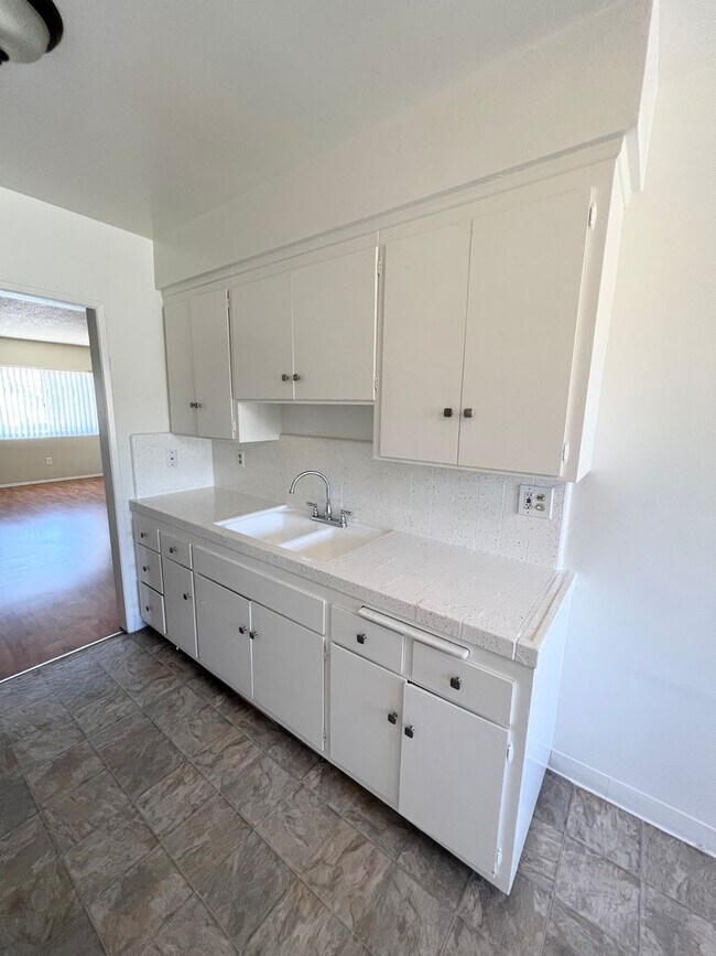 Interior Photo - Acacia Apartments