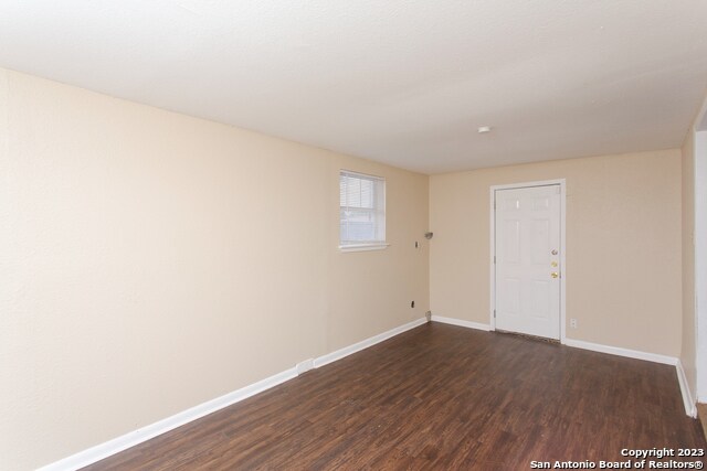 Building Photo - 3503 Sun Beam Ln