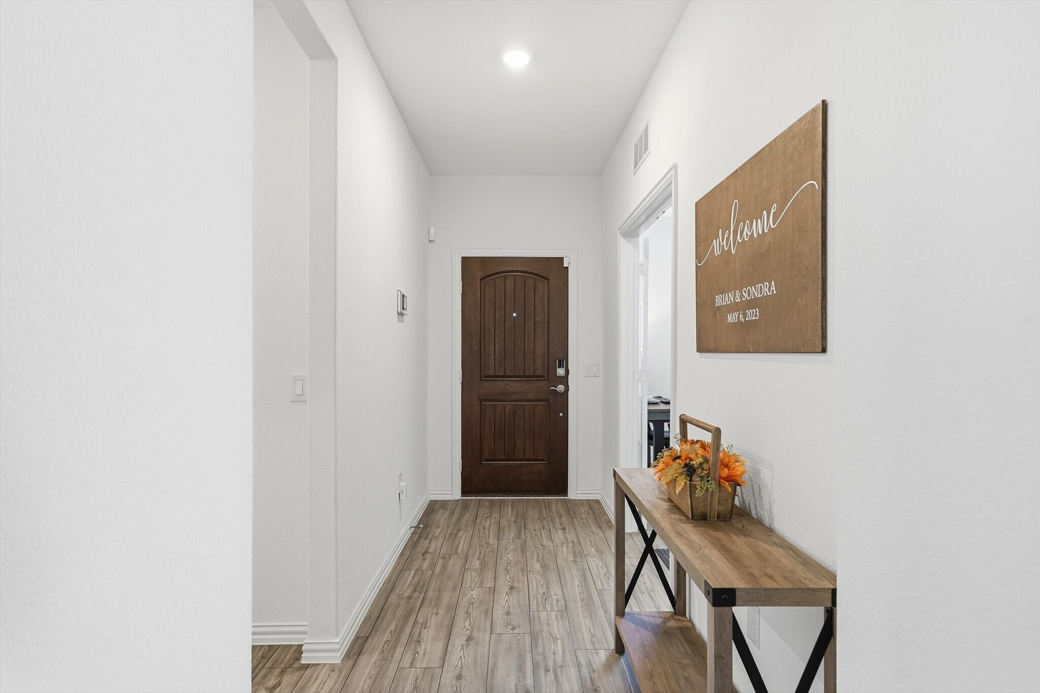 Building Photo - 1008 Elijah Dr