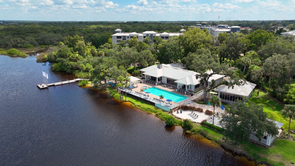 Enjoy the beautiful preserve and lake views around this bountiful community offering unmatched amenities that make your home feel like a perpetual resort vacation. - Preserve at Alafia