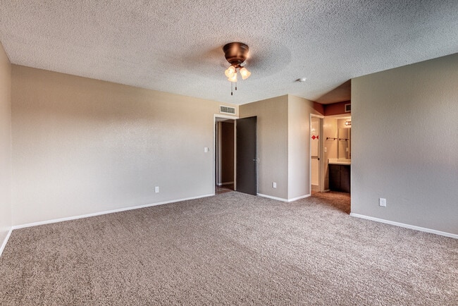 Building Photo - Upper Valley of West El Paso Rental Home