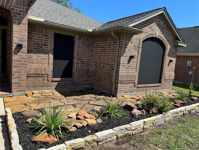 Building Photo - 19322 Pinewood Bluff Ln