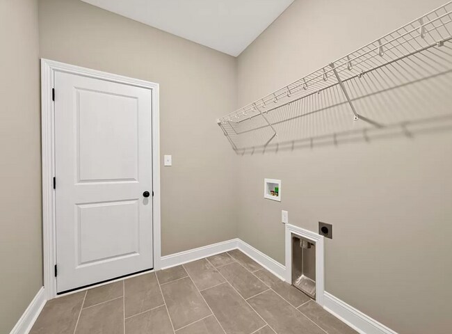 Building Photo - 2785 Cedrus Avenue - NEW RESIDENT PRICING! REDUCED BY $100/MO!