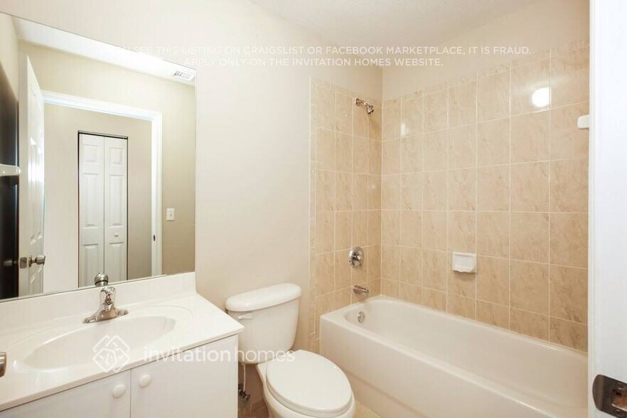 Building Photo - 26331 SW 134th Ct