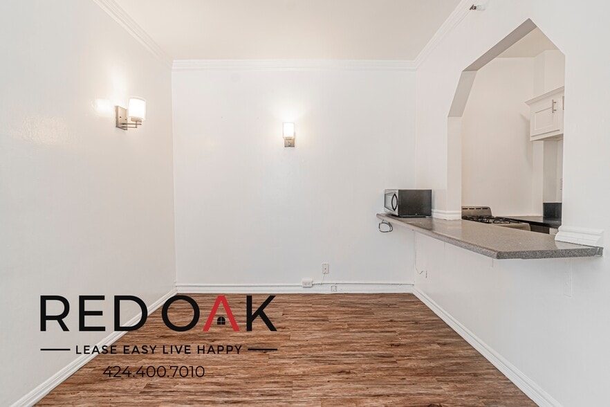Building Photo - 535 S Gramercy Pl