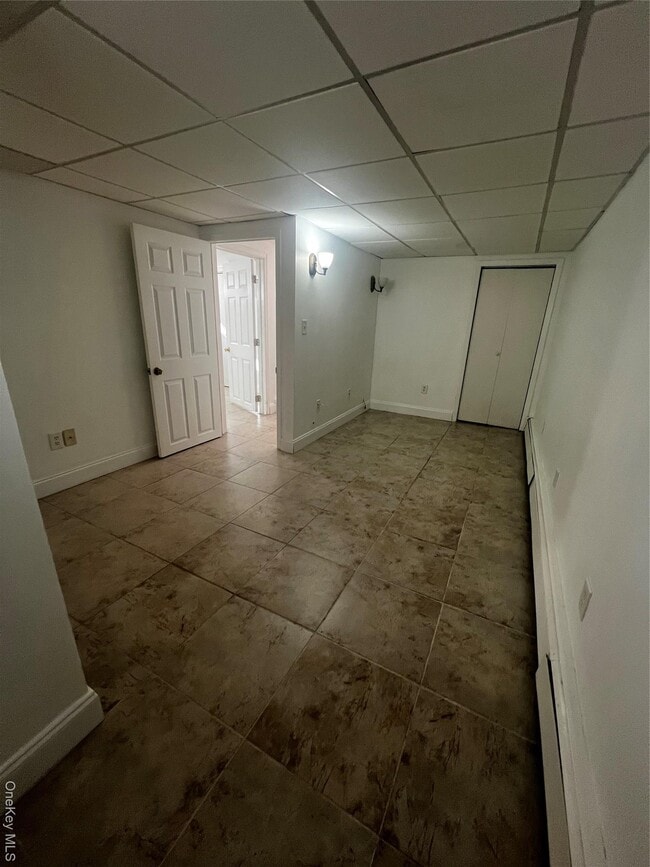 Building Photo - 210 Bay Shore Rd