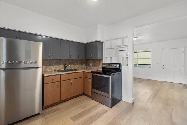 Building Photo - 4853 NW 15th Ave