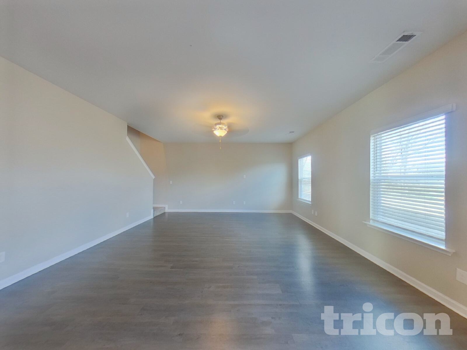 Building Photo - 1392 Deutz Dr