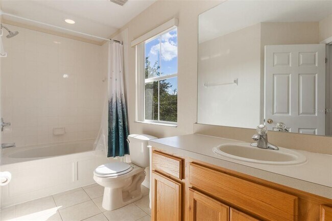 Building Photo - 2717 Bushman Dr