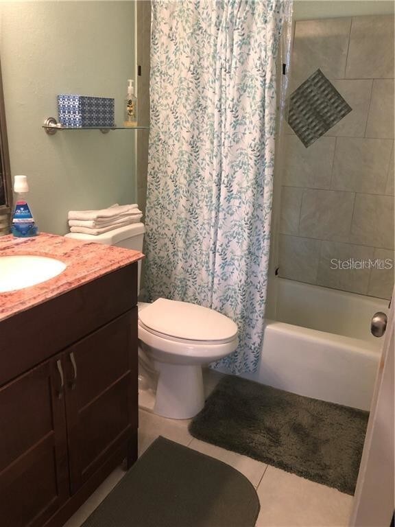 Building Photo - 3799 Lake Bayshore Dr