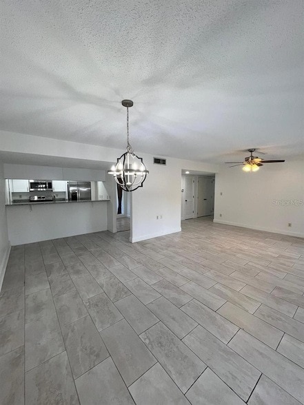 Building Photo - 2220 Burnway Rd