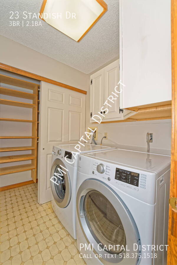 Building Photo - 23 Standish Dr