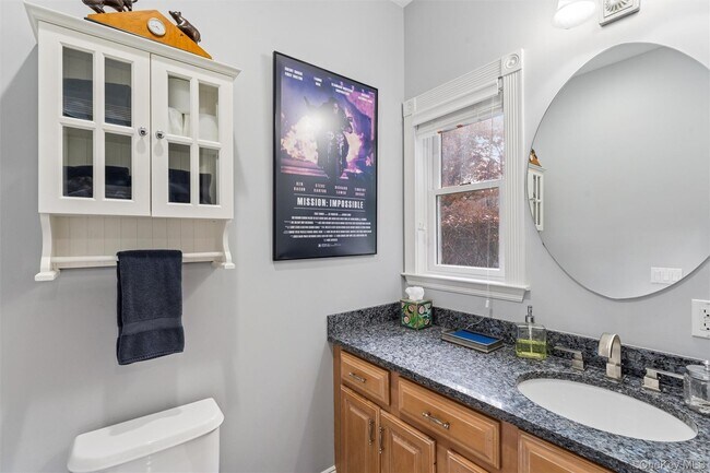 Building Photo - 3 Cherry Blossom Ln